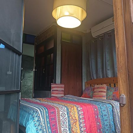 Baan Chiang Mai Hostel Екстер'єр фото