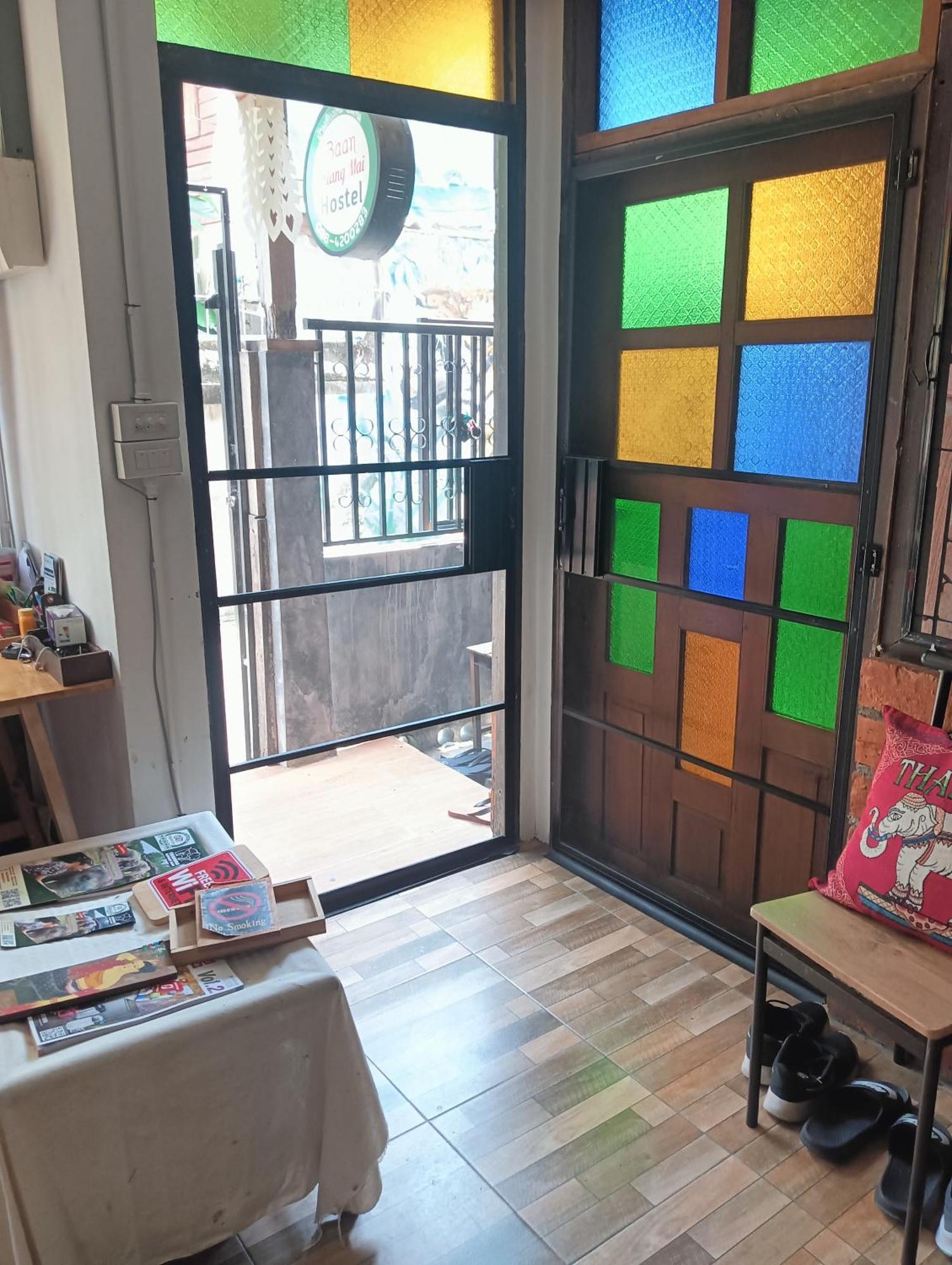 Baan Chiang Mai Hostel Екстер'єр фото