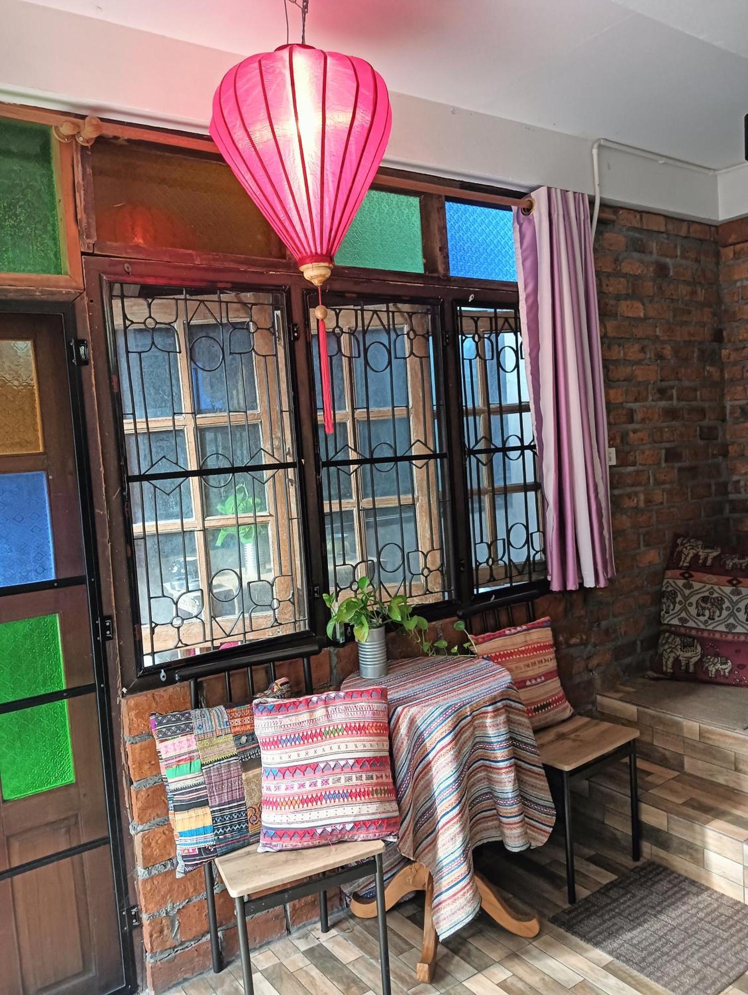 Baan Chiang Mai Hostel Екстер'єр фото