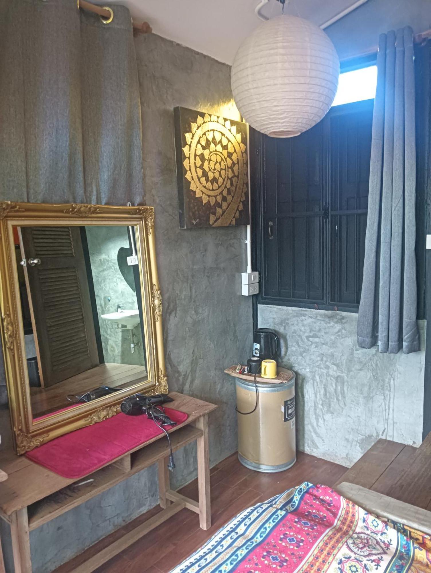 Baan Chiang Mai Hostel Екстер'єр фото