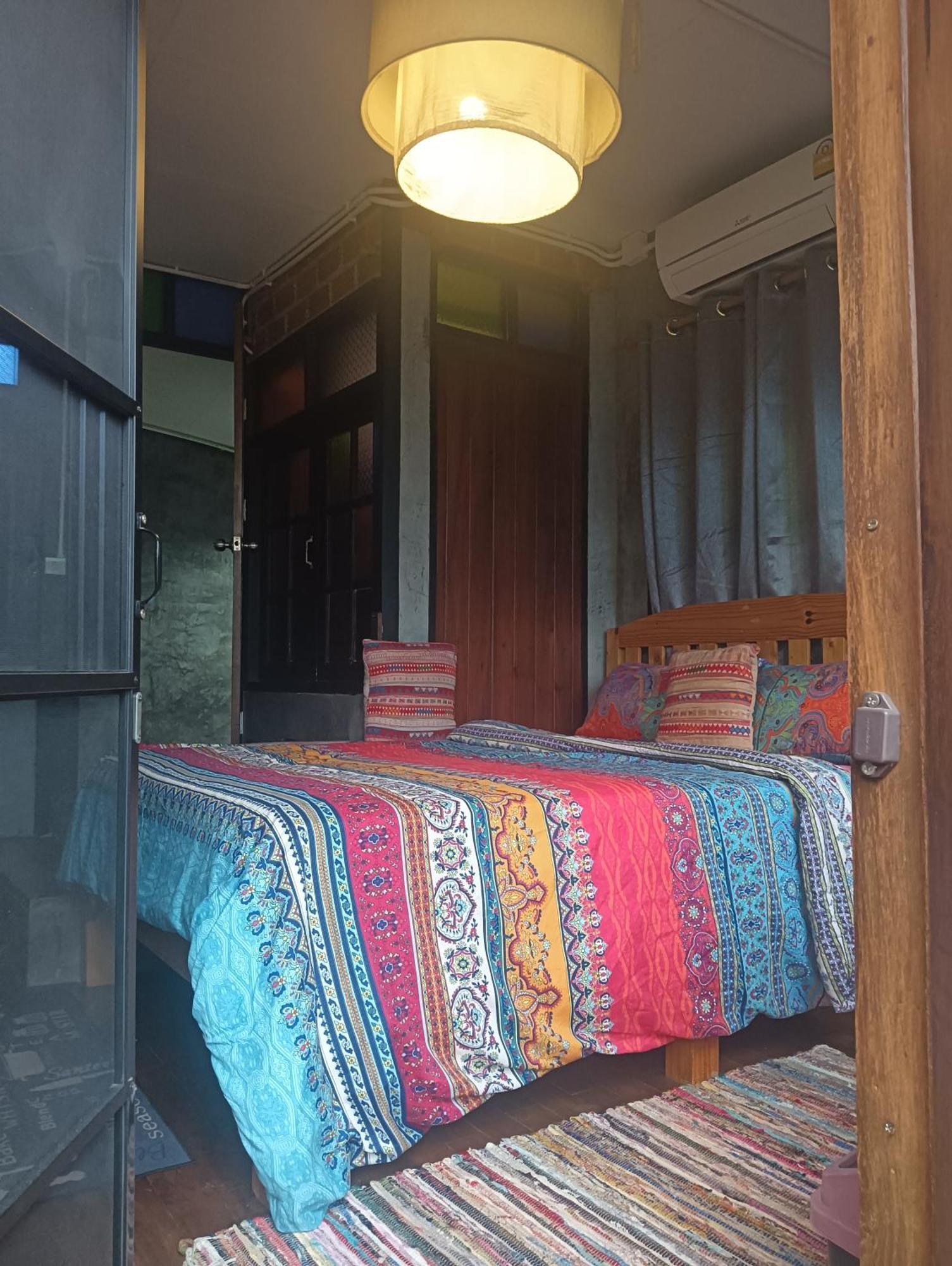 Baan Chiang Mai Hostel Екстер'єр фото