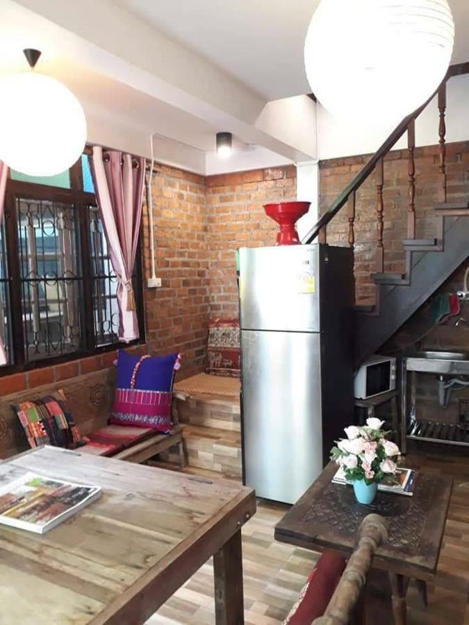 Baan Chiang Mai Hostel Екстер'єр фото